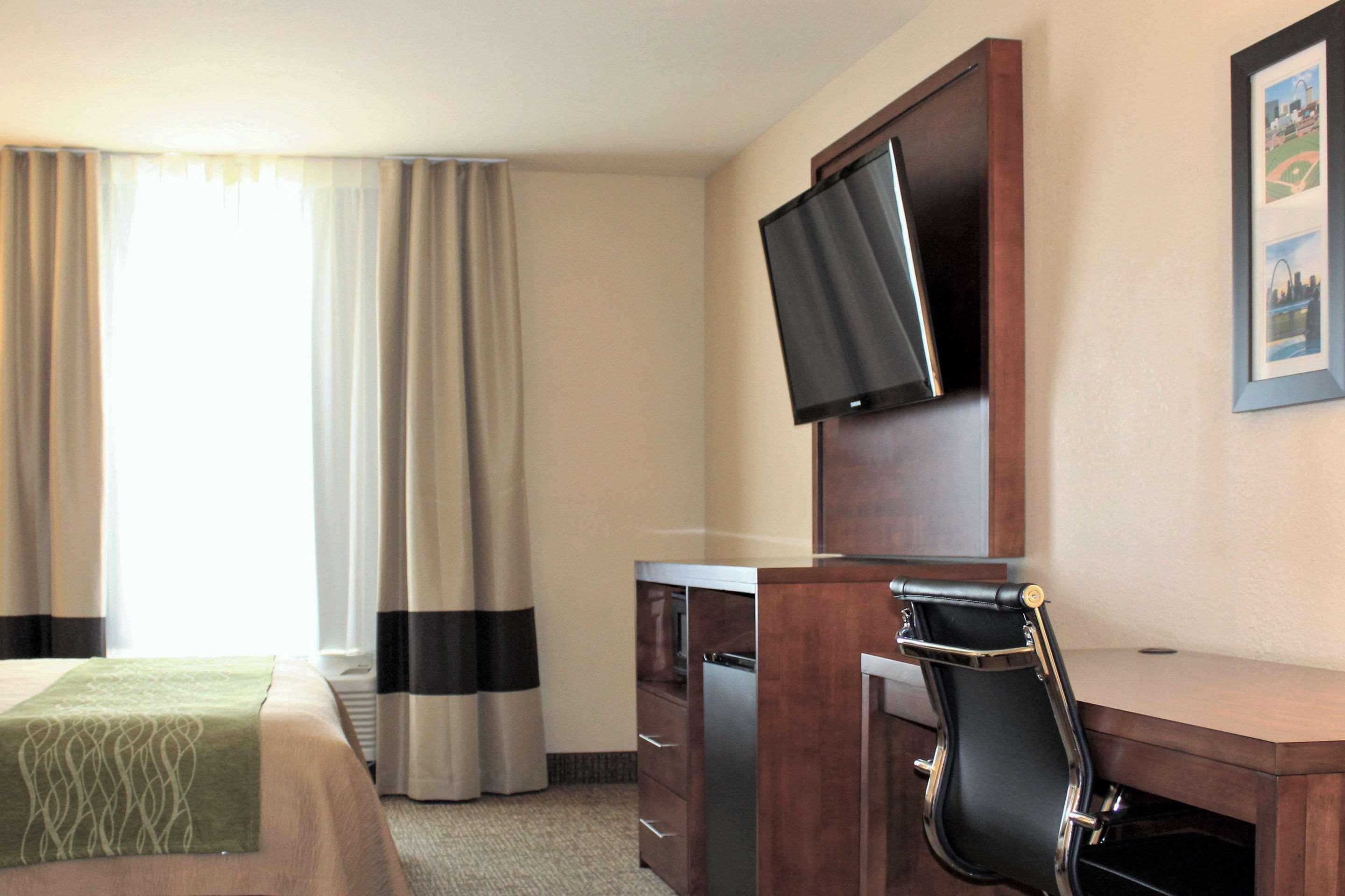 Comfort Inn & Suites St Louis - Chesterfield Esterno foto