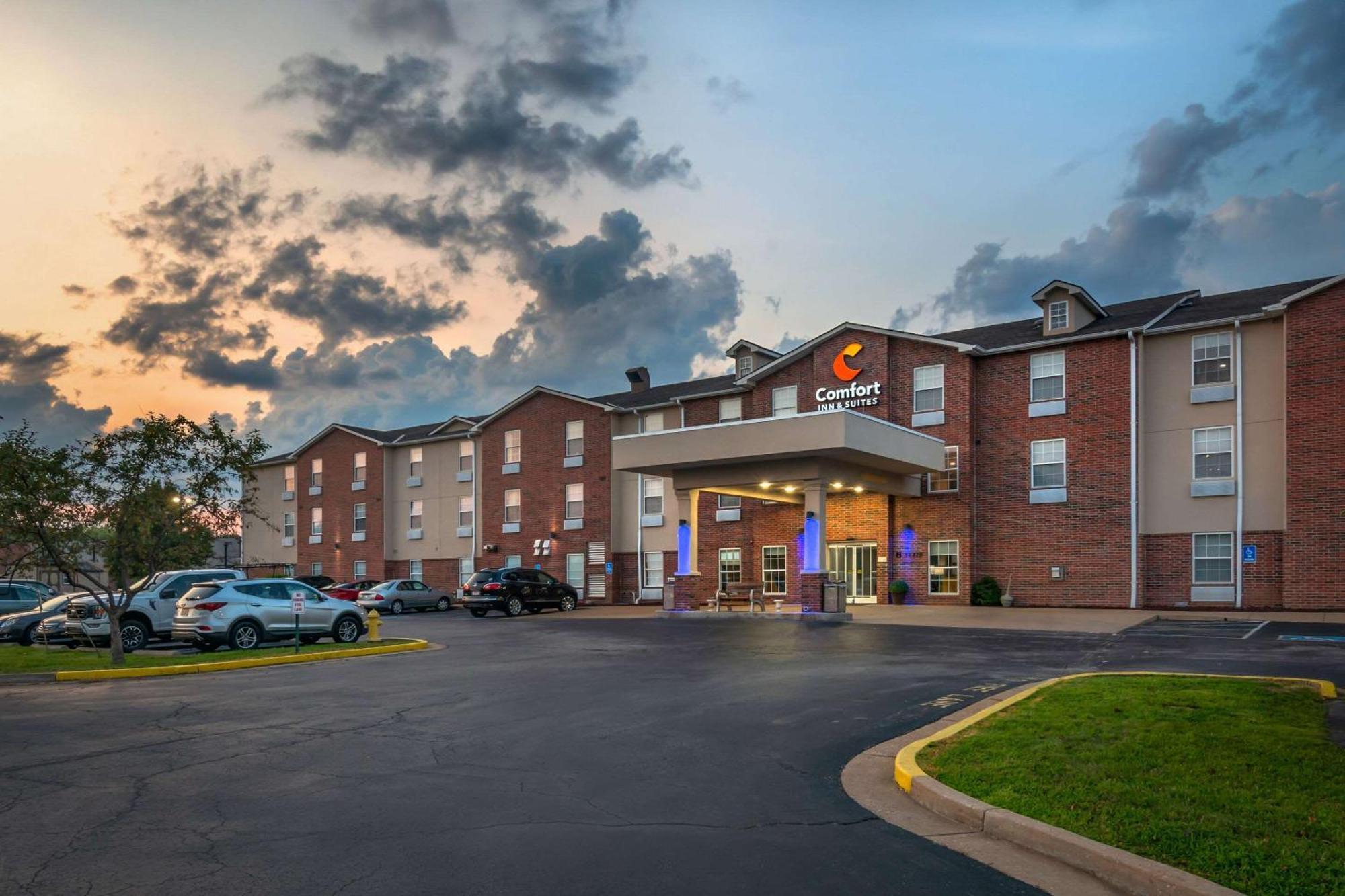 Comfort Inn & Suites St Louis - Chesterfield Esterno foto